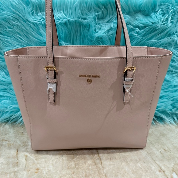 Michael Kors Jet Set Charm Soft Pink Tote Bag - Leather - Picture 1 of 8